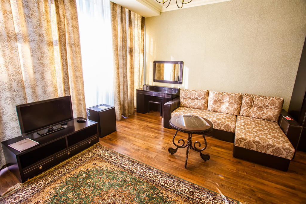 Skripka Hotel Krasnodar Zimmer foto